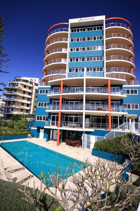 Sunrise Luxury Apartments - Accommodation Perth 3