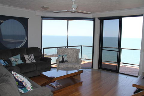 Sunset Sails Redcliffe - Accommodation Perth 3
