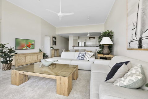 Sunshine Beach Penthouse With Beach Views - Unit 9/21 Park Crescent, Sunshine Beach - Accommodation Perth 1