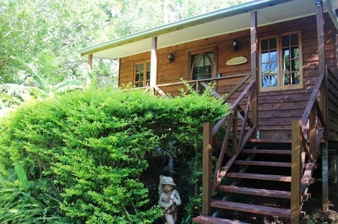 Sunshine Valley Cottages - Accommodation Perth 0