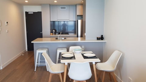 Supercar Fan's Dream - Track Side Apartment #1 - Accommodation Perth 2