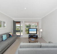 Surf Break - 10A Tuna Downstairs - Accommodation Perth
