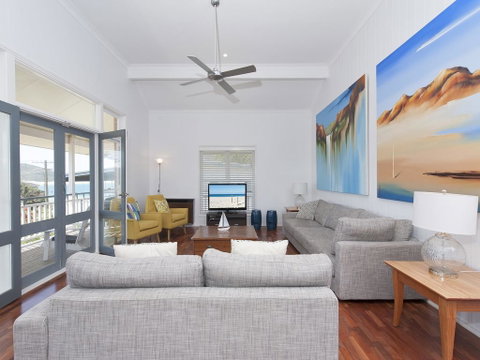Surf Break - 10B Tuna (Upstairs) - Accommodation Perth 1