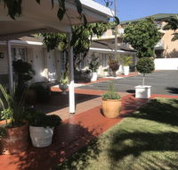 Surf Street Motel - Accommodation Perth