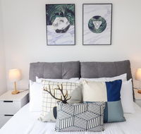 Surfers Paradise at Catherine Hill Bay - Accommodation Perth