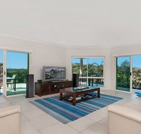 Surfside  Shellys - East Ballina - Perth Resorts