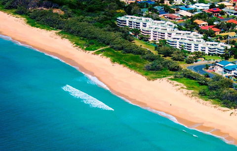 Surfside On The Beach - Perth Resorts 0