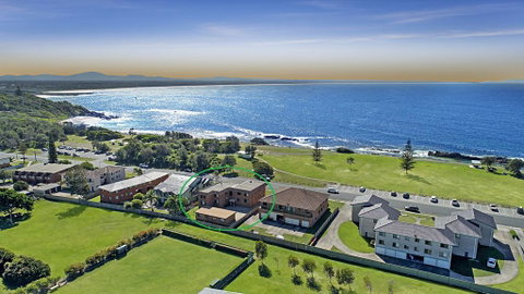 Surfspray 4 - Pebbly Beach - Accommodation Perth 1
