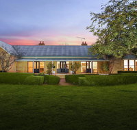 Sutton Downs - renovated country home on 100 acres - Accommodation Perth