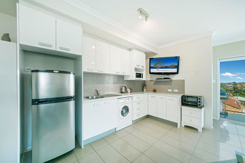 Suttons Beach Apartments - Accommodation Perth 3