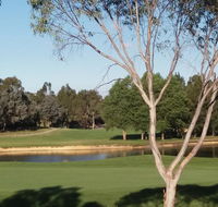 Sweet Home by the Golf Course - Accommodation Perth