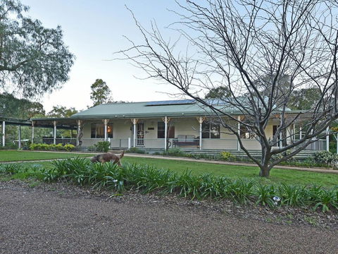 Tabitha Hill Homestead - Accommodation Perth 2