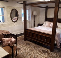 Tanilba House - Accommodation Perth