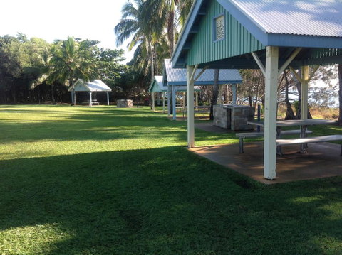 Tannum Sands Hotel / Motel - Accommodation Perth 0