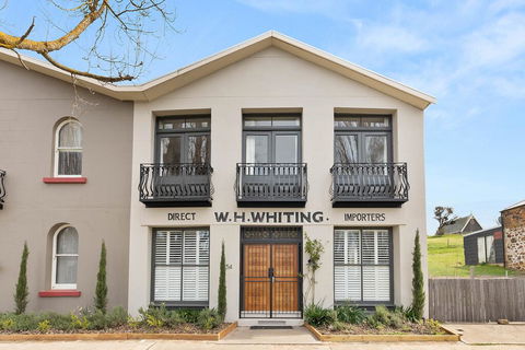 TARALGA TERRACES - Accommodation Perth 0