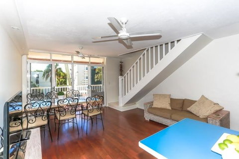 Taranaki Apartment - Accommodation Perth 2