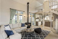 Book Frankford Accommodation Vacations Perth Resorts Perth Resorts