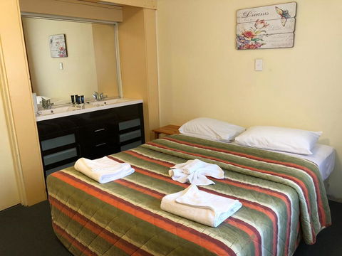 The Astor Hotel Motel - Accommodation Perth 0