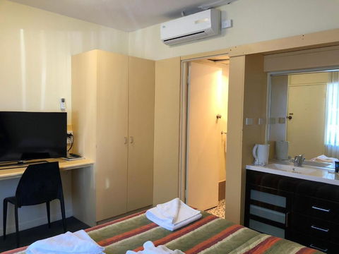 The Astor Suites - Accommodation Perth 1