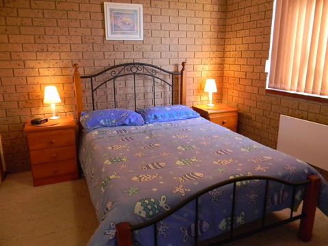 The Beach House - Accommodation Perth 3
