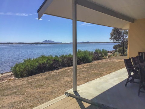 The Beach House - Accommodation Perth 2
