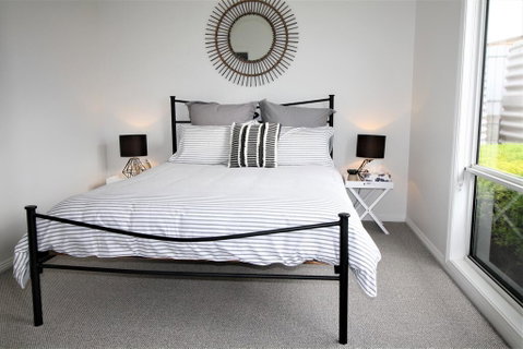 The Beach House - Point Turton - Accommodation Perth 3
