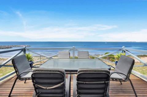 The Beach House - Point Turton - Accommodation Perth 0