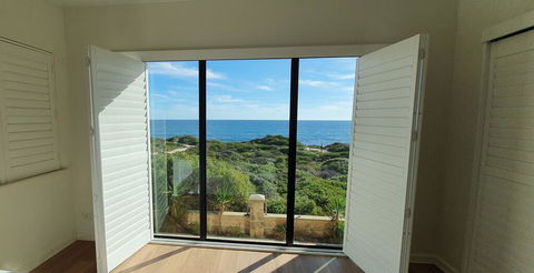 The Beach House - Port Bouvard - Accommodation Perth 3