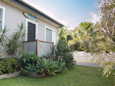 The Beach Shack - Accommodation Perth 0