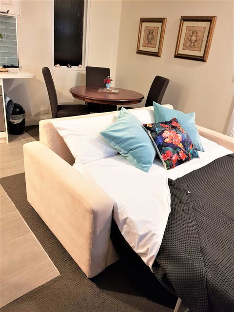 Birch Lane - Accommodation Perth 16