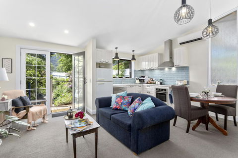Birch Lane - Accommodation Perth 0