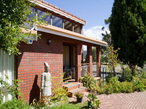 Derwent Retreat - Perth Resorts 2