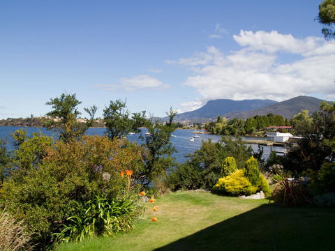 Derwent Retreat - Perth Resorts 22