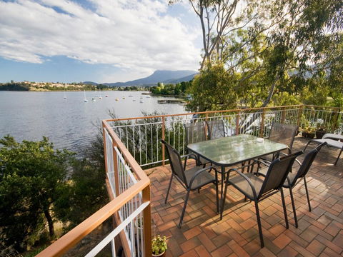 Derwent Retreat - Perth Resorts 18
