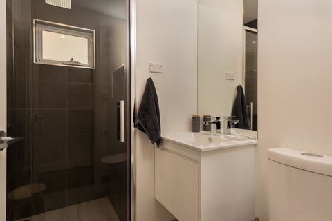 Penguin Beach House - Accommodation Perth 3
