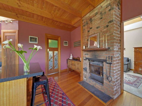 Bridge View Retreat - Perth Resorts 33