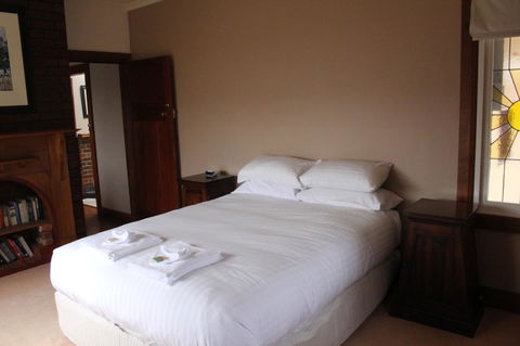 Bridge View Retreat - Perth Resorts 36