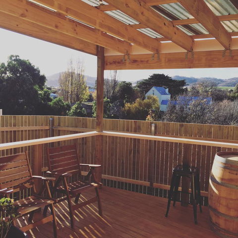 Bridge View Retreat - Perth Resorts 4