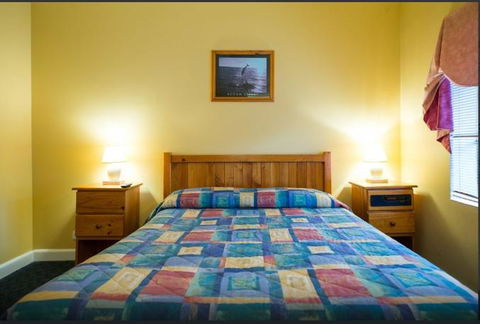 Beltana Hotel - Perth Resorts 5