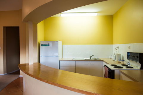 Beltana Hotel - Perth Resorts 10