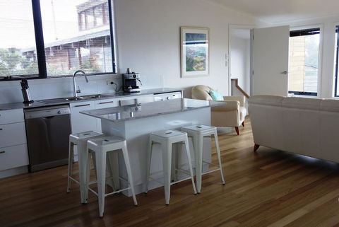 THE LOFT @ Bay Of Fires Seascape - Perth Resorts 12