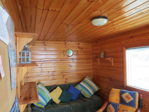 Captain Cook Holiday Park - Accommodation Perth 1