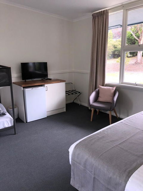 Orford Blue Waters Hotel - Perth Resorts 26