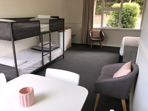 Orford Blue Waters Hotel - Perth Resorts 21