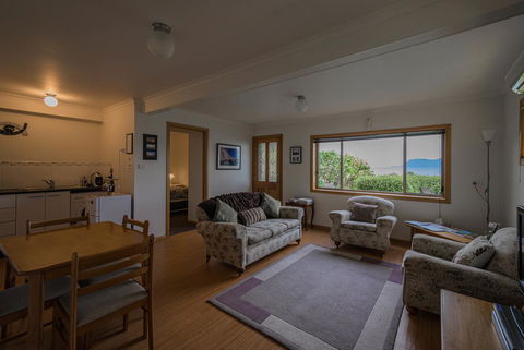 Maria Views Bed & Breakfast - Perth Resorts 14