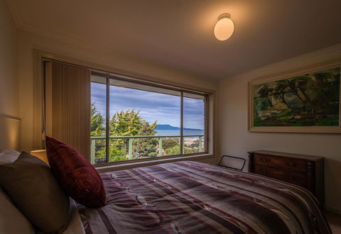 Maria Views Bed & Breakfast - Perth Resorts 8