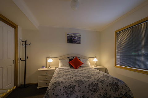 Maria Views Bed & Breakfast - Perth Resorts 16