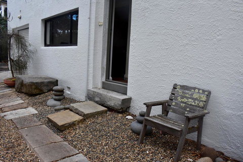 Beachside Taroona With Spa - Perth Resorts 14