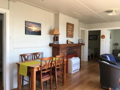 Up The Back - Accommodation Perth 7