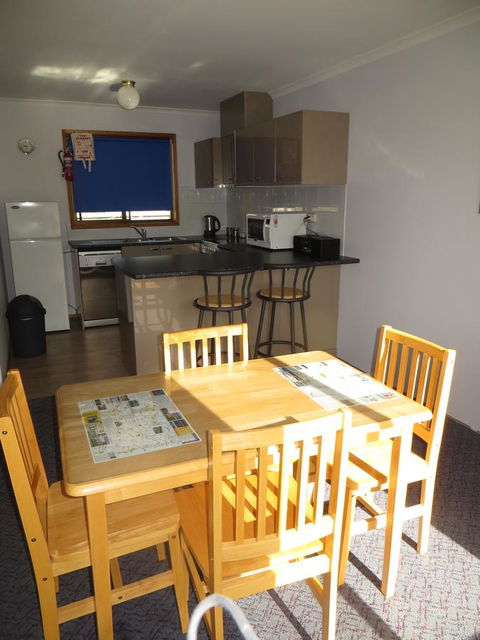 Orford Prosser Holiday Units - Perth Resorts 12